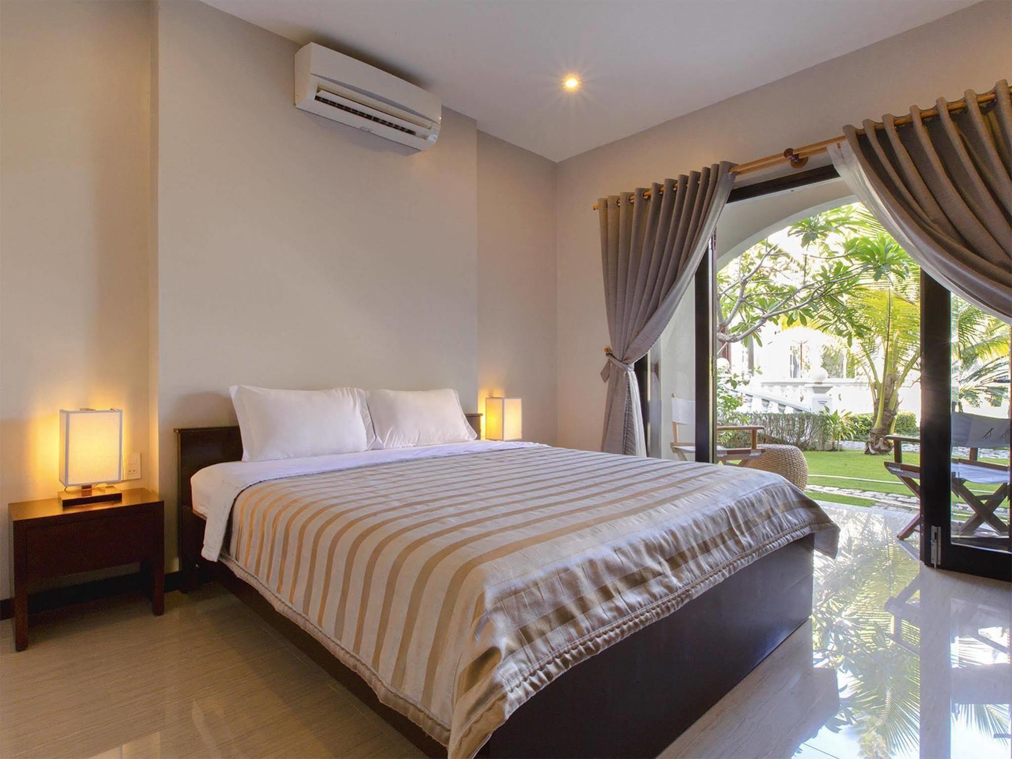 La Paloma Villa Nha Trang Buitenkant foto