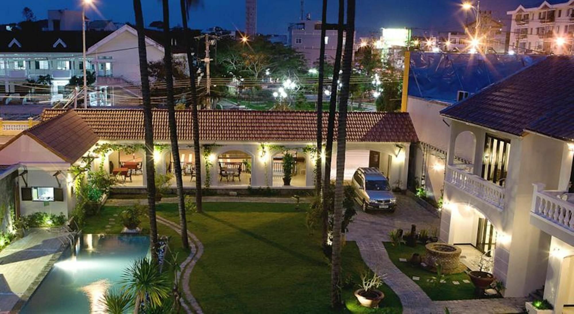 La Paloma Villa Nha Trang Buitenkant foto